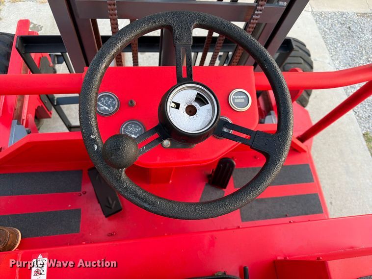 image for item FK3630 2007 Navigator RT 5500 forklift