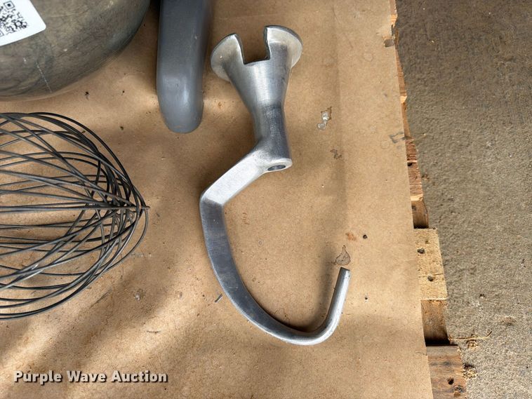 image for item FK3658 Hobart A 200 mixer