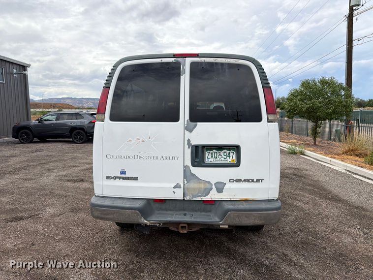 image for item FK4594 2002 Chevrolet Express van