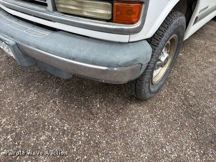 image for item FK4594 2002 Chevrolet Express van