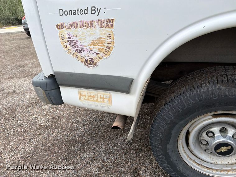 image for item FK4594 2002 Chevrolet Express van