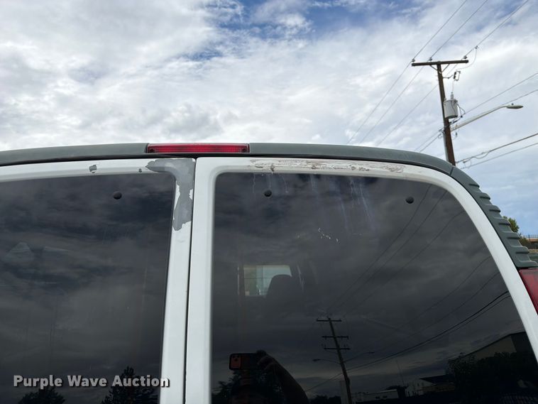 image for item FK4594 2002 Chevrolet Express van