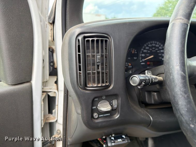 image for item FK4594 2002 Chevrolet Express van