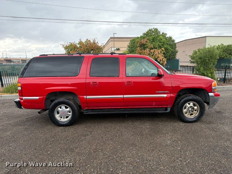 image for item FK4595 2000 GMC Yukon XL SUV