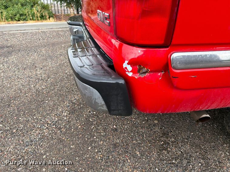 image for item FK4595 2000 GMC Yukon XL SUV