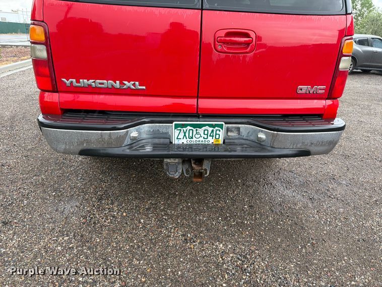 image for item FK4595 2000 GMC Yukon XL SUV