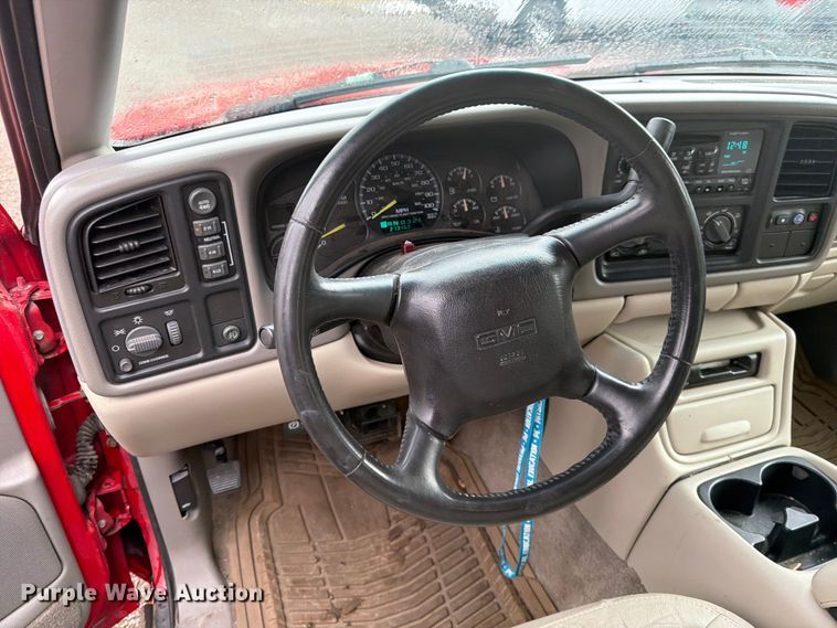 image for item FK4595 2000 GMC Yukon XL SUV