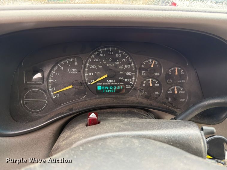 image for item FK4595 2000 GMC Yukon XL SUV