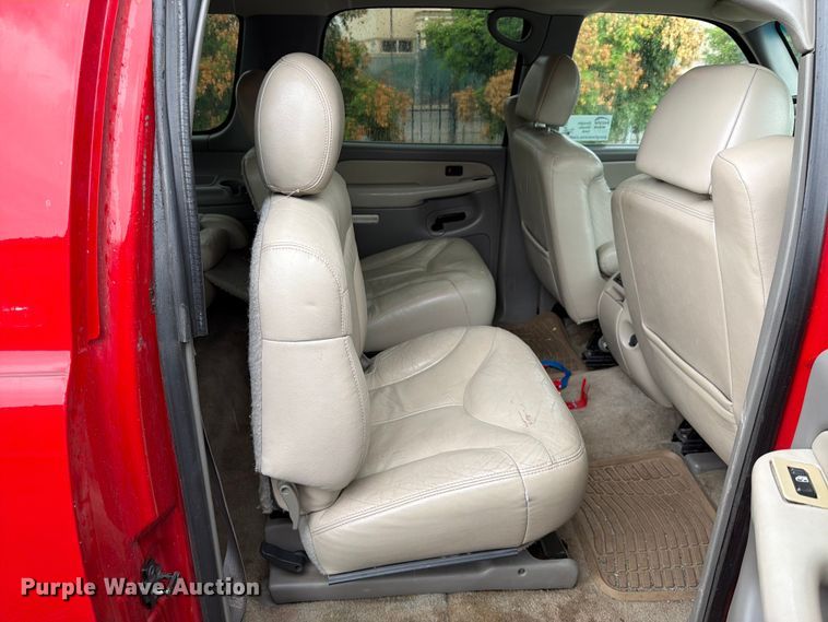 image for item FK4595 2000 GMC Yukon XL SUV