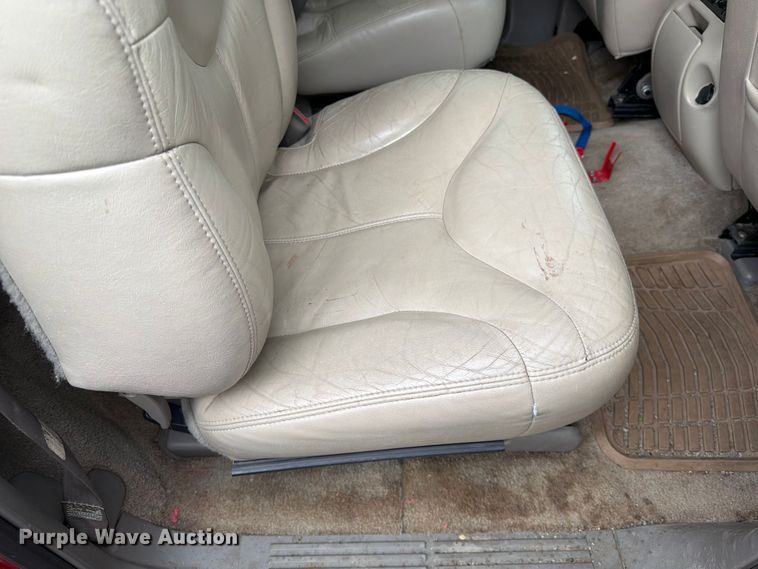 image for item FK4595 2000 GMC Yukon XL SUV