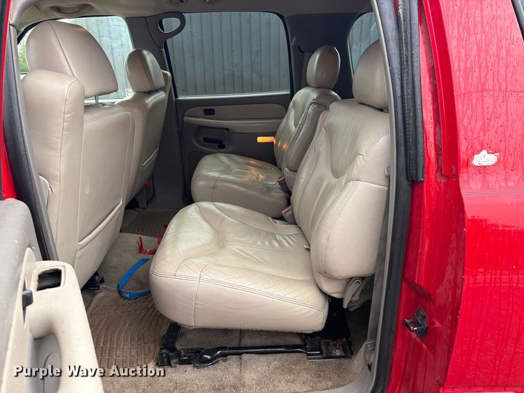 image for item FK4595 2000 GMC Yukon XL SUV