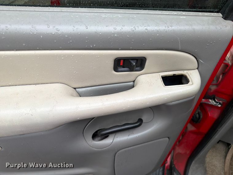 image for item FK4595 2000 GMC Yukon XL SUV