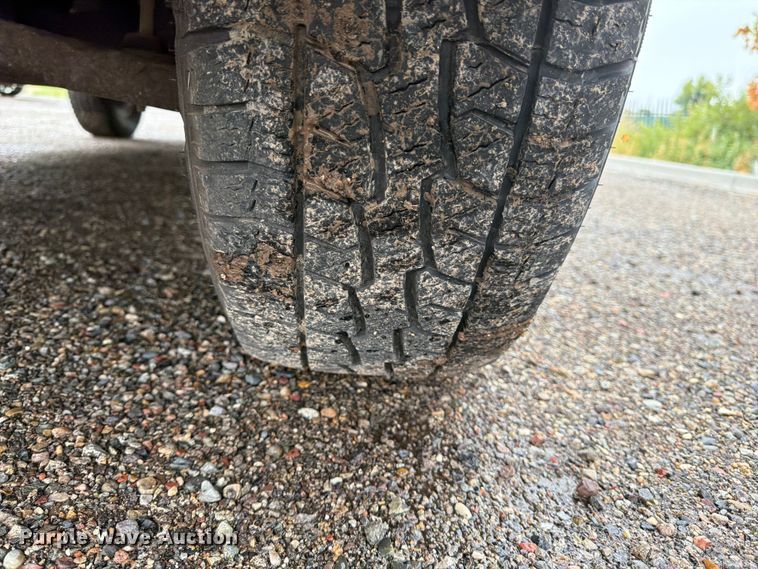 image for item FK4595 2000 GMC Yukon XL SUV