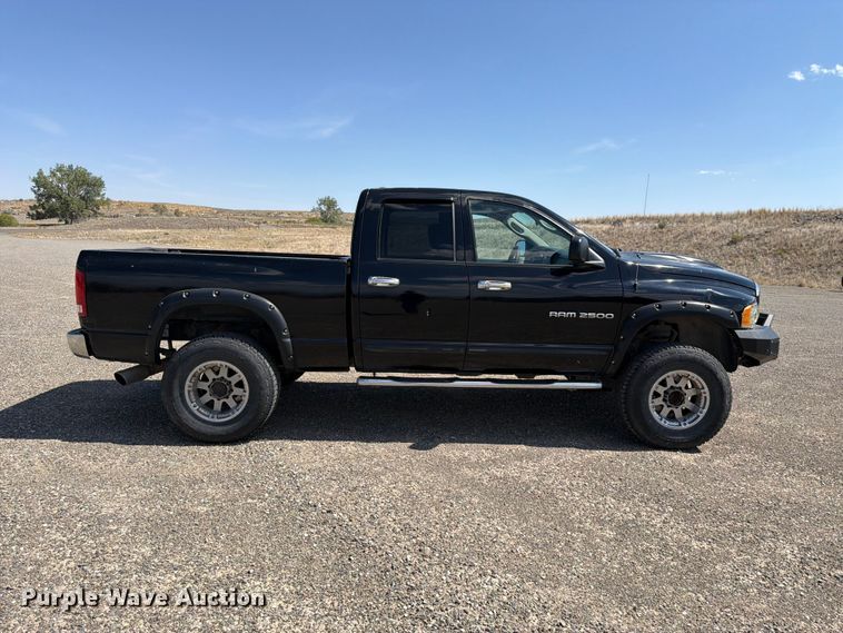 image for item FK4610 2005 Dodge Ram 2500 Ext. Cab pickup truck