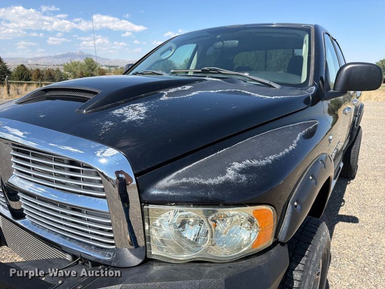 image for item FK4610 2005 Dodge Ram 2500 Ext. Cab pickup truck