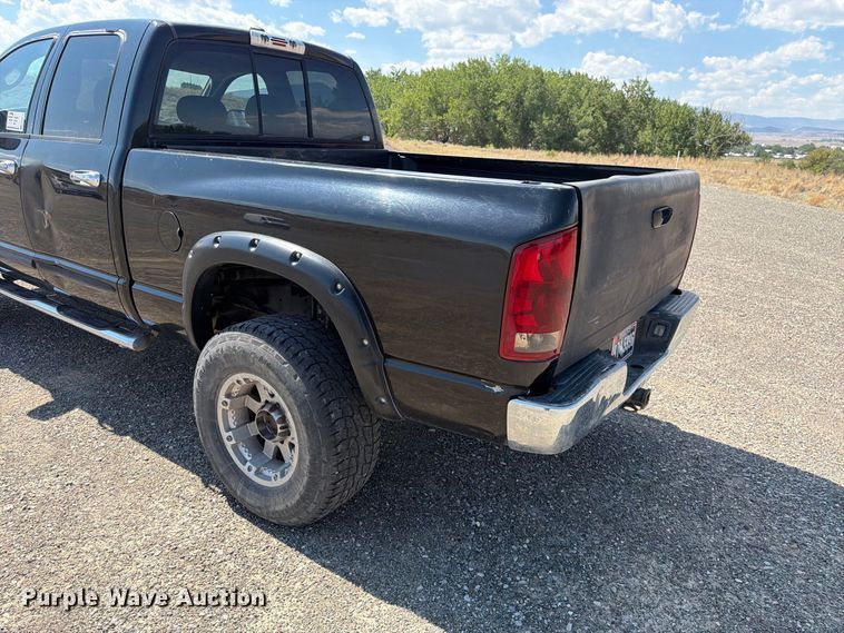 image for item FK4610 2005 Dodge Ram 2500 Ext. Cab pickup truck