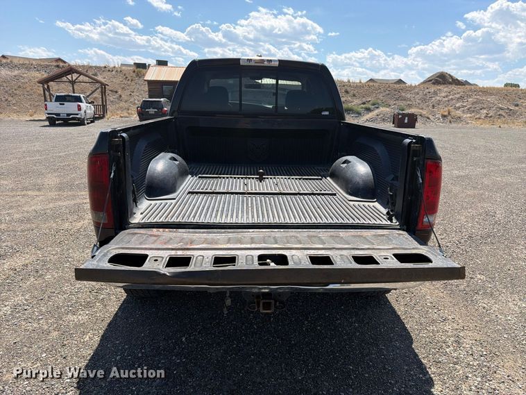 image for item FK4610 2005 Dodge Ram 2500 Ext. Cab pickup truck