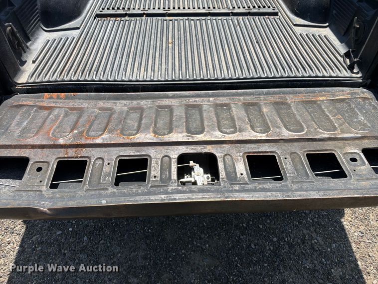 image for item FK4610 2005 Dodge Ram 2500 Ext. Cab pickup truck