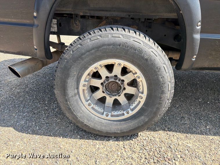 image for item FK4610 2005 Dodge Ram 2500 Ext. Cab pickup truck