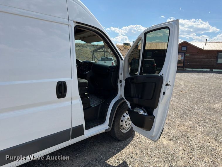 image for item FK4611 2018 RAM Promaster 3500 van