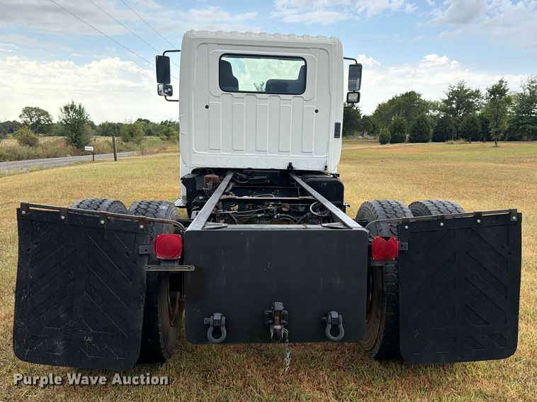 image for item FK5063 2008 Hino 338 truck cab and chassis