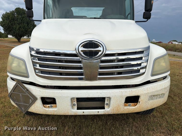 image for item FK5063 2008 Hino 338 truck cab and chassis