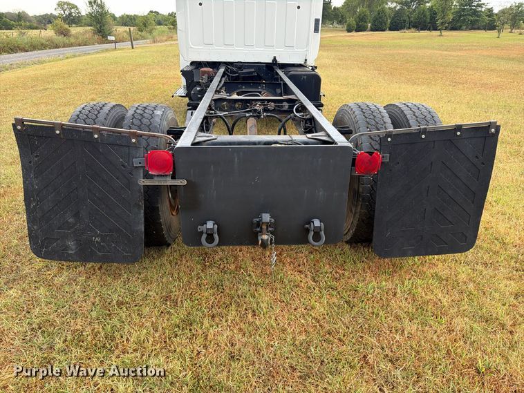 image for item FK5063 2008 Hino 338 truck cab and chassis