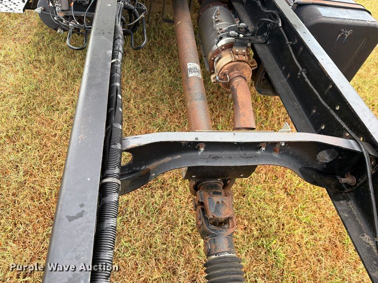 image for item FK5063 2008 Hino 338 truck cab and chassis