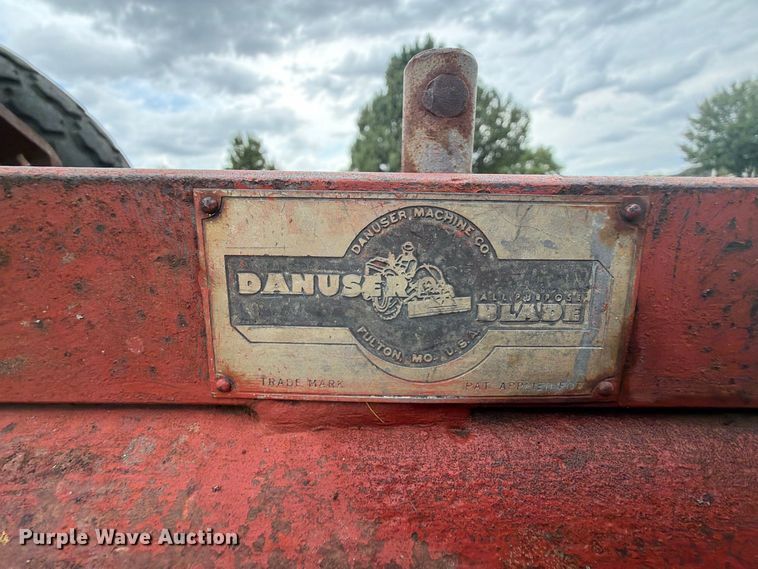 image for item FK5065 1984 J.I. Case 1194 tractor