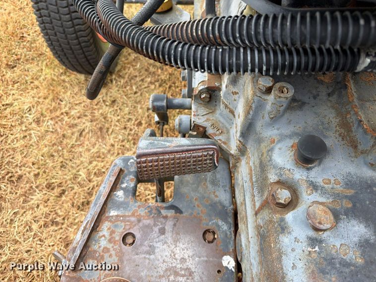 image for item FK5065 1984 J.I. Case 1194 tractor