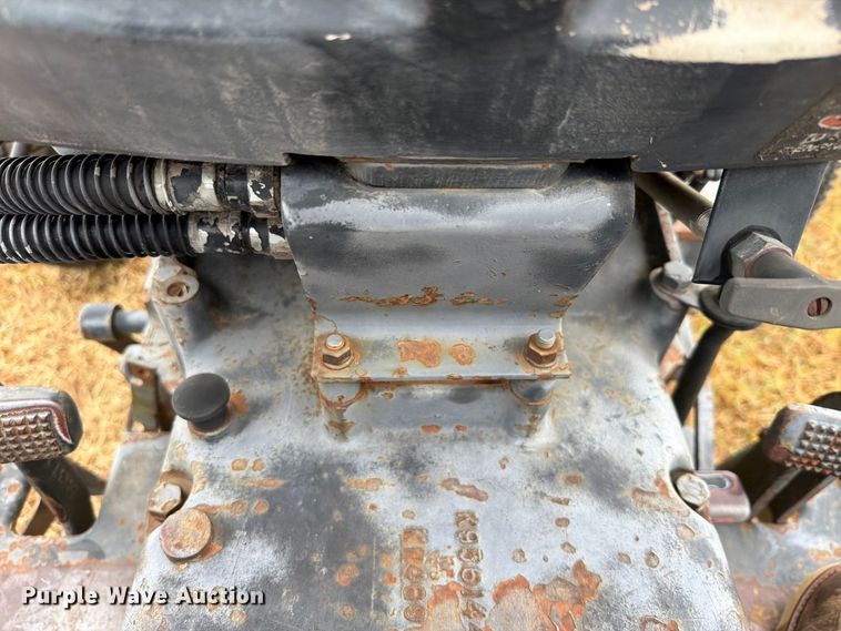 image for item FK5065 1984 J.I. Case 1194 tractor