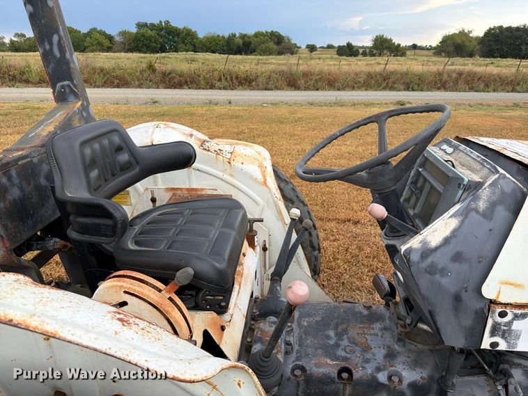 image for item FK5065 1984 J.I. Case 1194 tractor