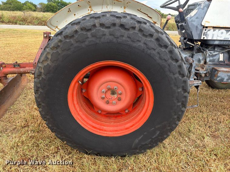 image for item FK5065 1984 J.I. Case 1194 tractor
