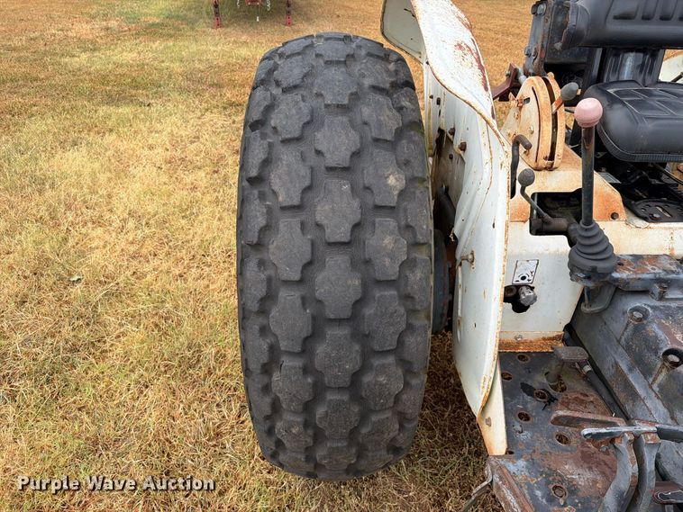image for item FK5065 1984 J.I. Case 1194 tractor