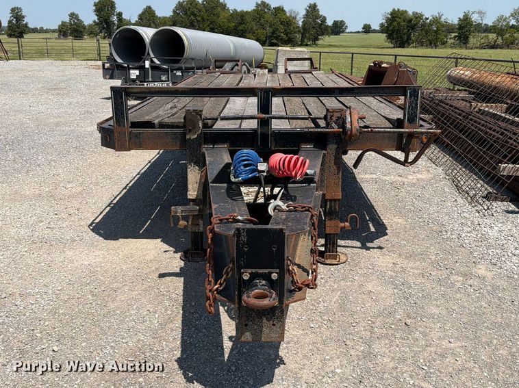 image for item FN2552 1999 Kodiak equipment trailer