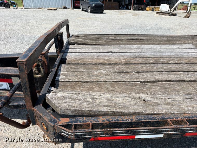 image for item FN2552 1999 Kodiak equipment trailer