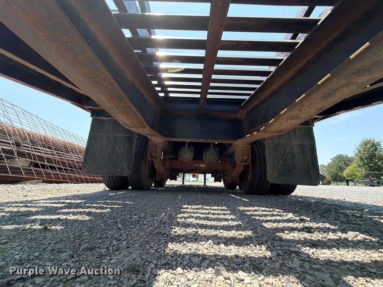 image for item FN2552 1999 Kodiak equipment trailer