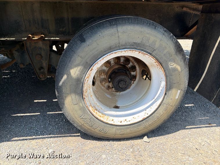 image for item FN2552 1999 Kodiak equipment trailer