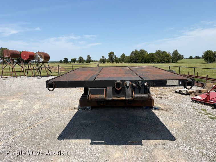 image for item FN2553 1997 Talbert lowboy equipment trailer