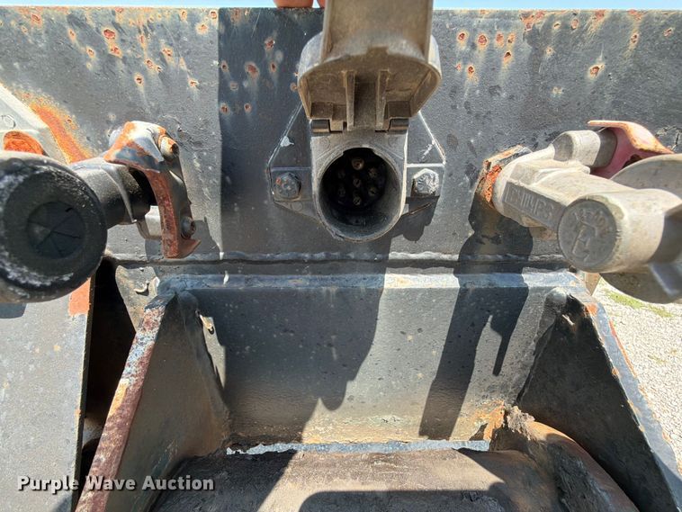 image for item FN2553 1997 Talbert lowboy equipment trailer