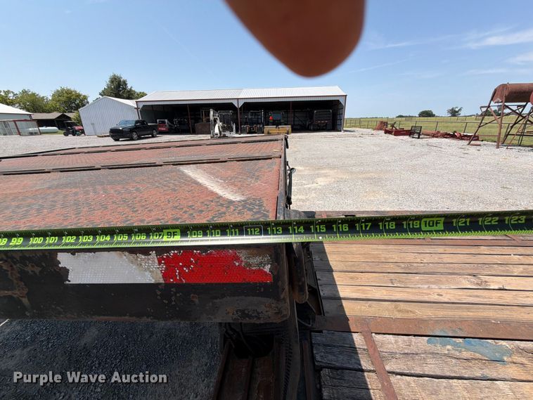 image for item FN2553 1997 Talbert lowboy equipment trailer