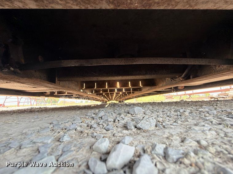 image for item FN2553 1997 Talbert lowboy equipment trailer
