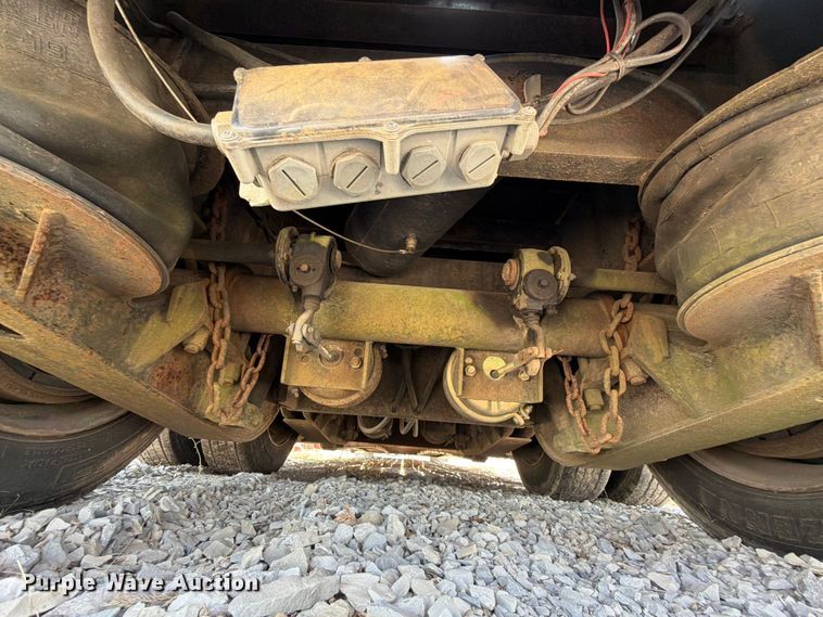 image for item FN2553 1997 Talbert lowboy equipment trailer