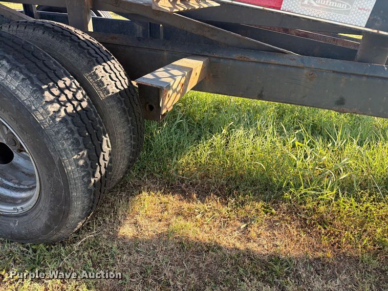image for item FN2559 2021 Kaufman car carrier