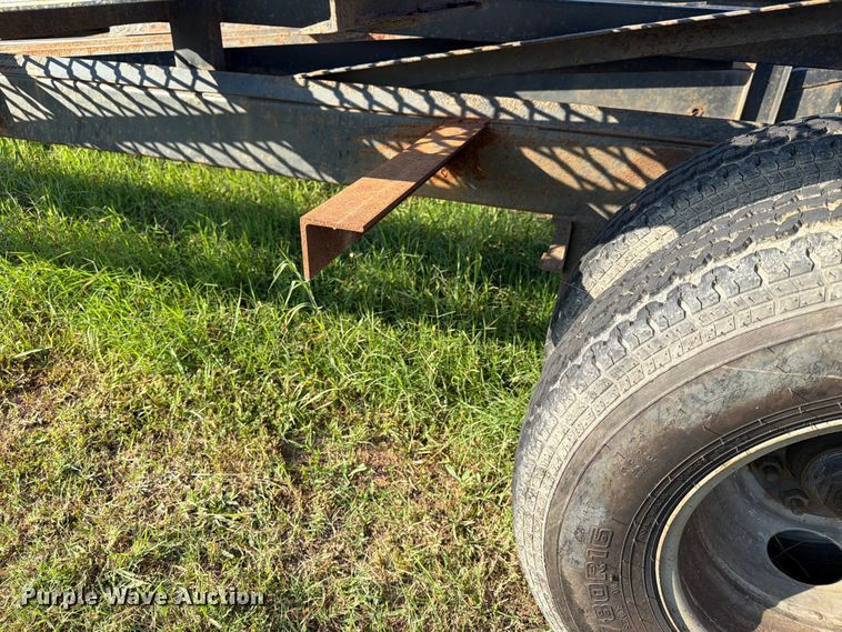 image for item FN2559 2021 Kaufman car carrier