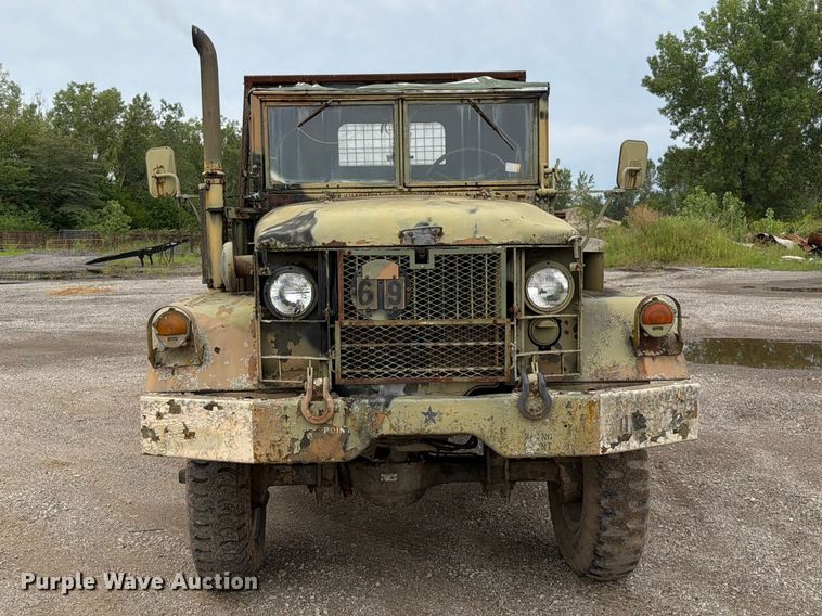 image for item FN5814 1962 Kaiser flatbed truck