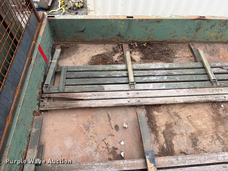 image for item FN5814 1962 Kaiser flatbed truck