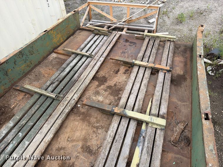 image for item FN5814 1962 Kaiser flatbed truck
