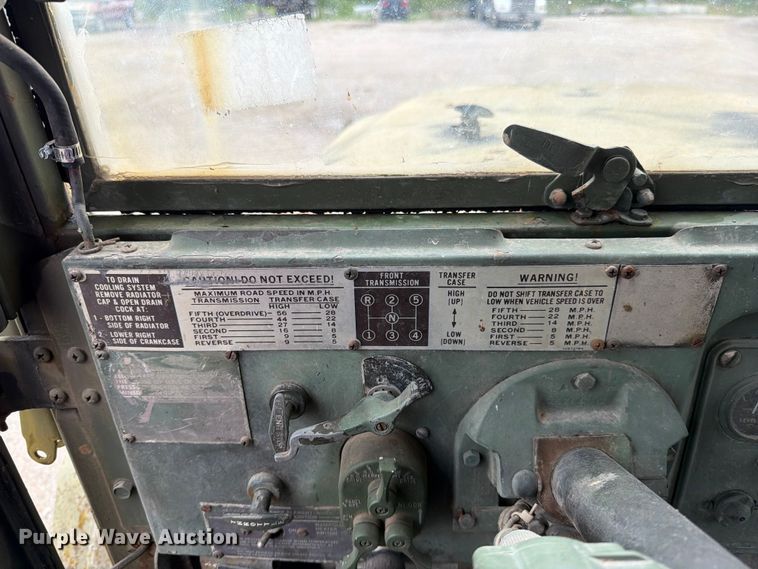 image for item FN5814 1962 Kaiser flatbed truck