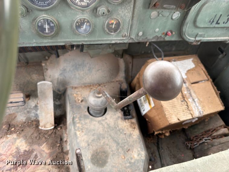 image for item FN5814 1962 Kaiser flatbed truck